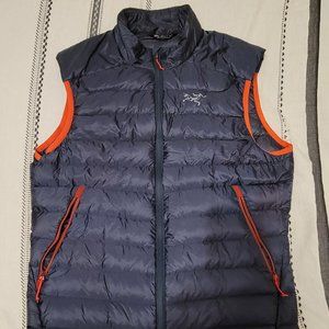 Arcteryx Mens Navy Down Cerium Vest Size Small